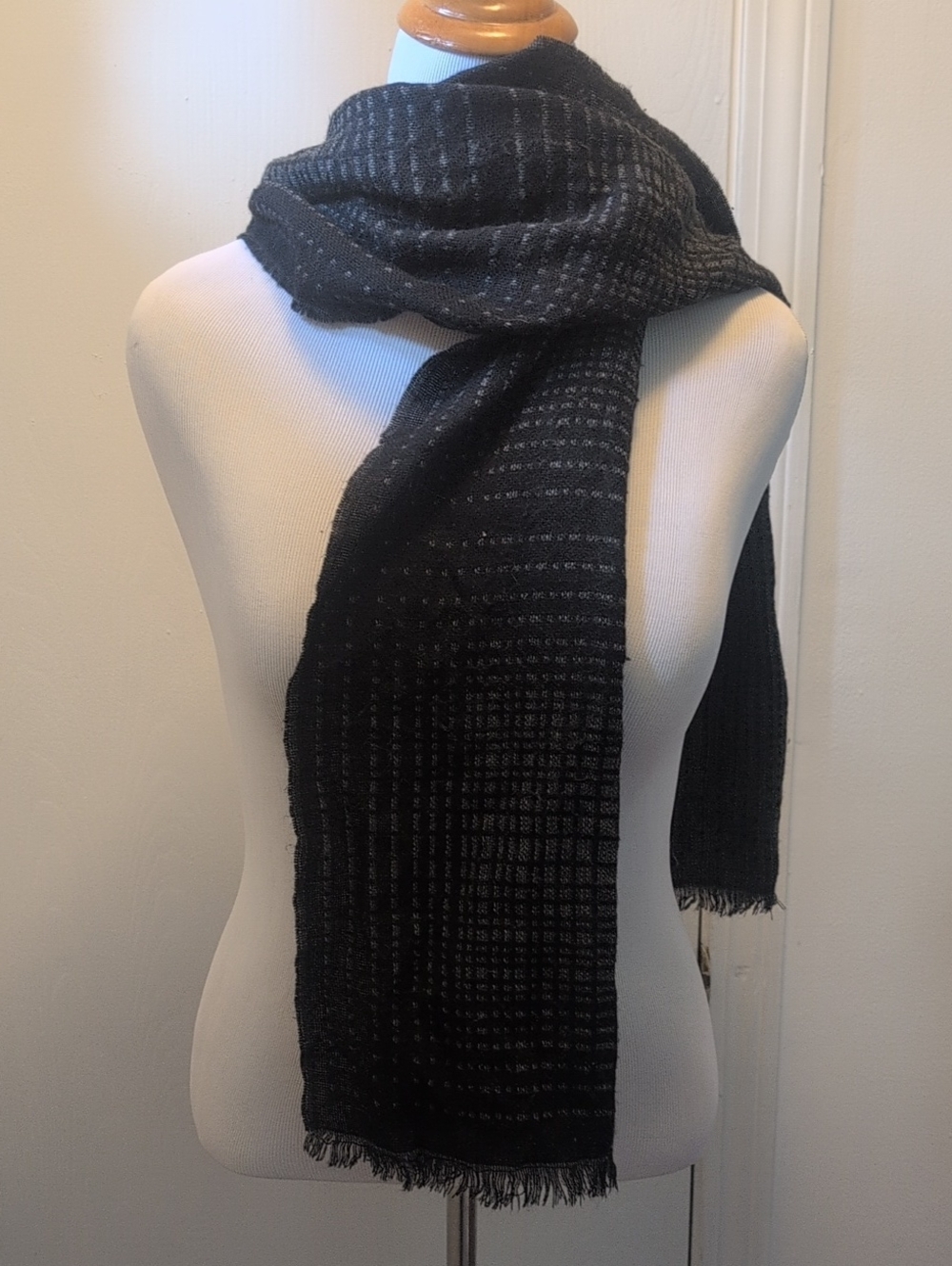 Johnston & Murphy Black Textured Grid Scarf